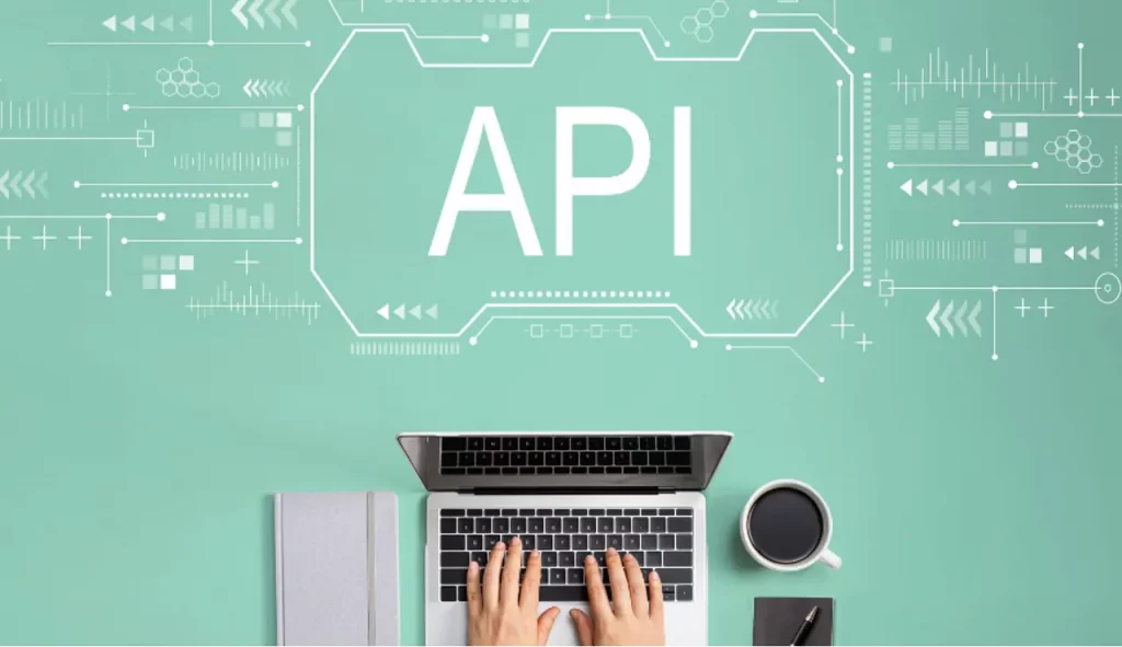 Image montrant un ordinateur connecté à des services cloud, symbolisant la centralisation et la gestion sécurisée des communications professionnelles